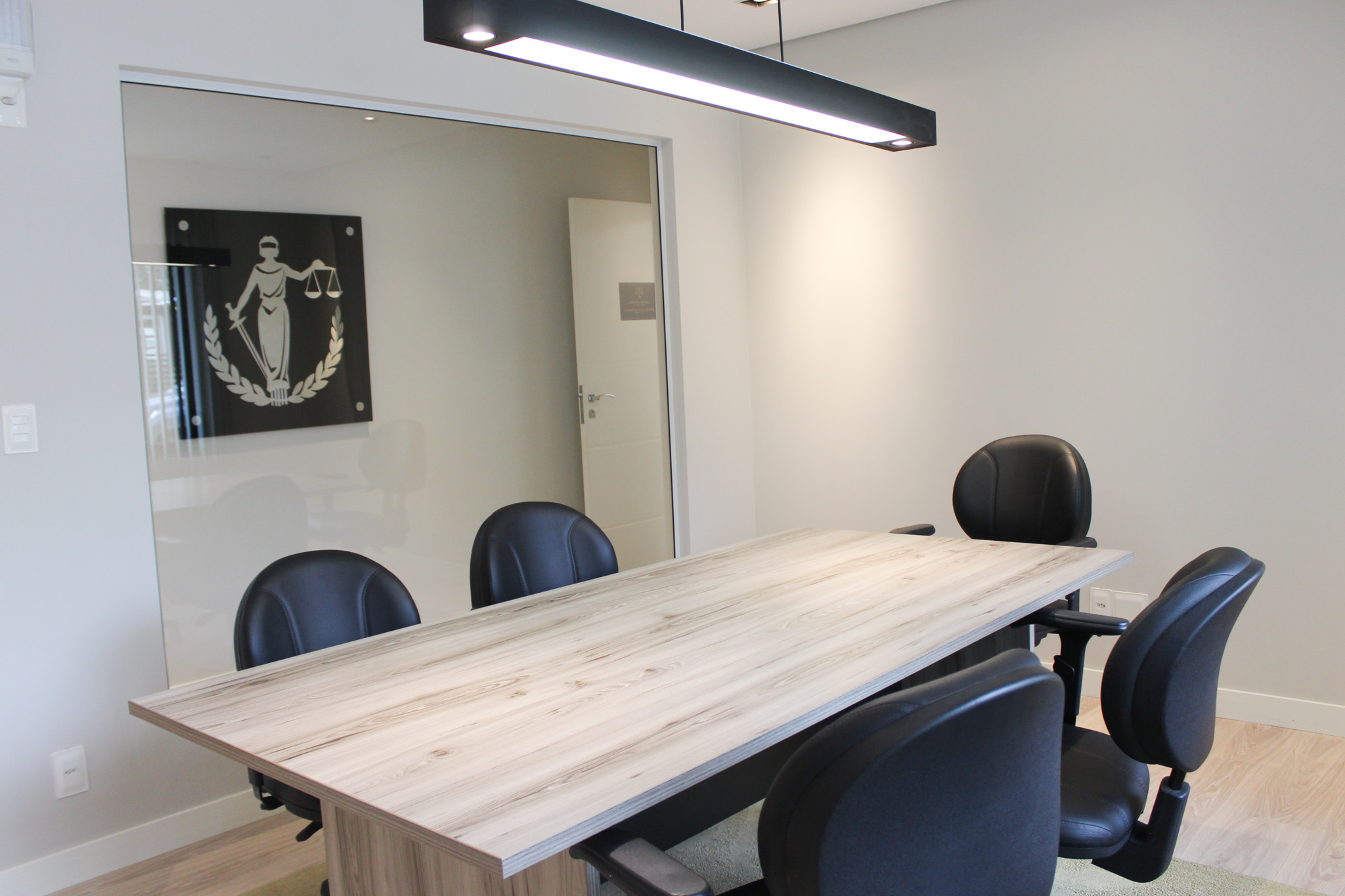 Outra sala de reuniões